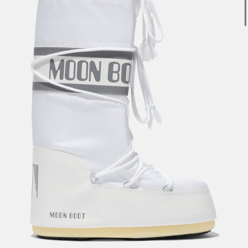 Moon Boot White Winter Rain Boots Iconic Design